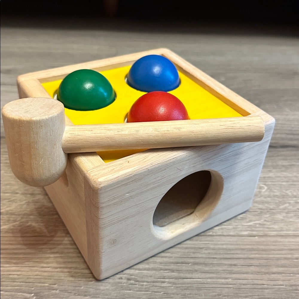 Plan Toys Punch & Drop toy